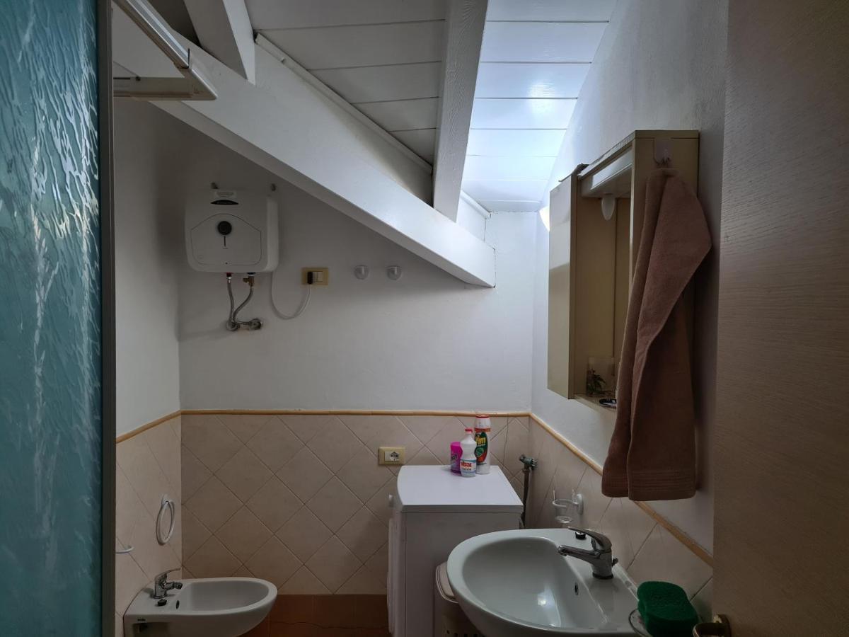 Plaza Top Floor Apartment Santa Maria Luaran gambar