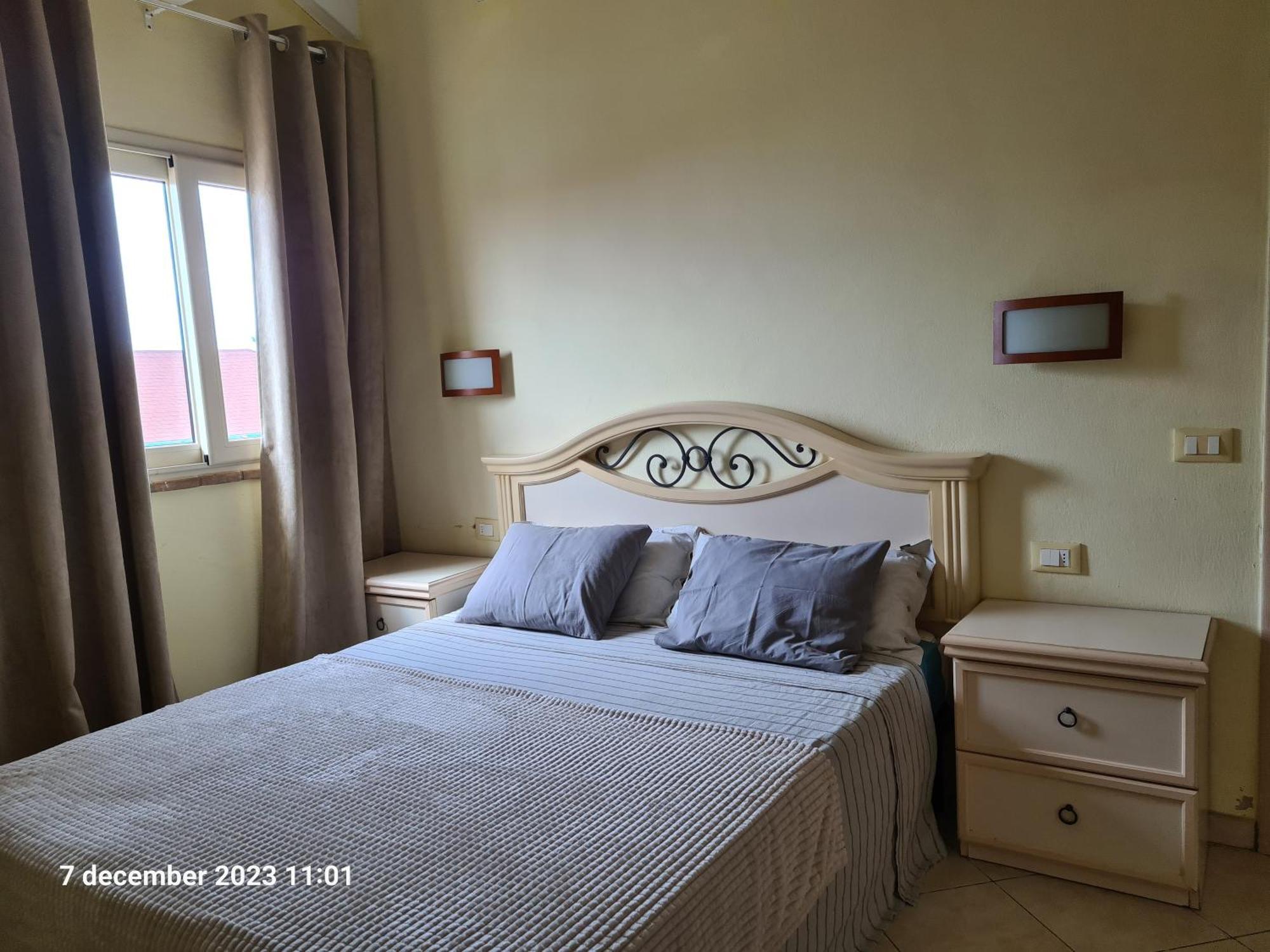 Plaza Top Floor Apartment Santa Maria Luaran gambar